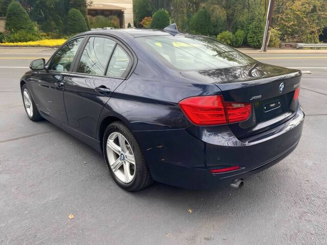 Синий БМВ 3 Серия, объемом двигателя 2 л и пробегом 71 тыс. км за 5200 $, фото 6 на Automoto.ua