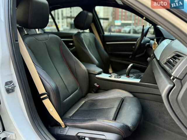 Синий БМВ 3 Серия, объемом двигателя 2.98 л и пробегом 135 тыс. км за 19500 $, фото 43 на Automoto.ua