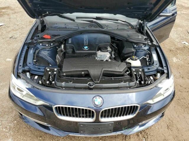 Синий БМВ 3 Серия, объемом двигателя 2 л и пробегом 27 тыс. км за 2500 $, фото 10 на Automoto.ua