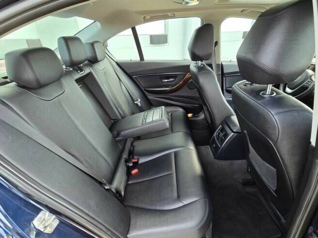 Синій БМВ 3 Серія, об'ємом двигуна 2 л та пробігом 78 тис. км за 1800 $, фото 13 на Automoto.ua