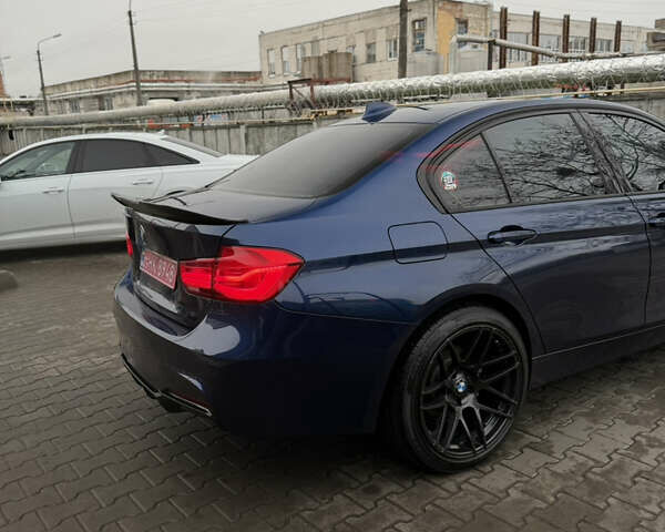 Синий БМВ 3 Серия, объемом двигателя 2 л и пробегом 120 тыс. км за 17400 $, фото 4 на Automoto.ua
