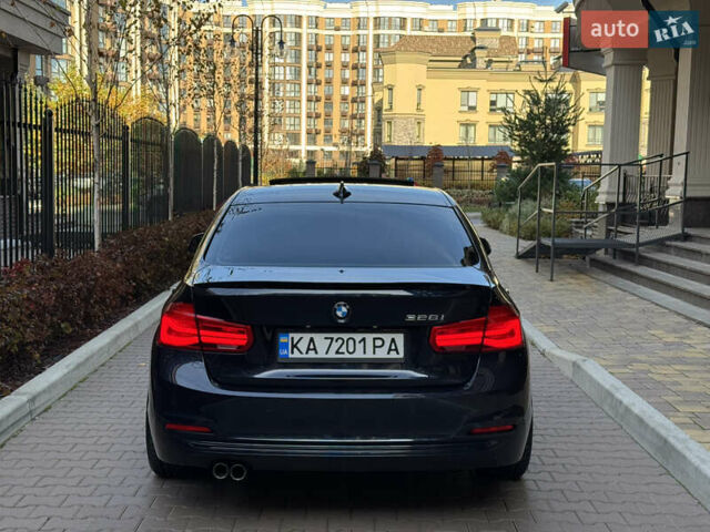 Синій БМВ 3 Серія, об'ємом двигуна 2 л та пробігом 152 тис. км за 15999 $, фото 4 на Automoto.ua