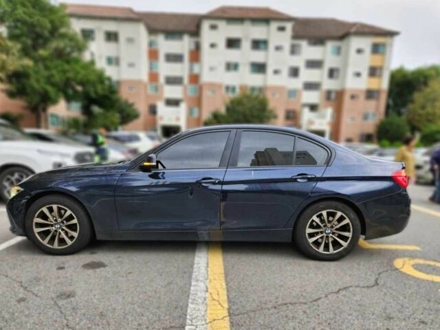 Синий БМВ 3 Серия, объемом двигателя 2 л и пробегом 122 тыс. км за 16200 $, фото 1 на Automoto.ua