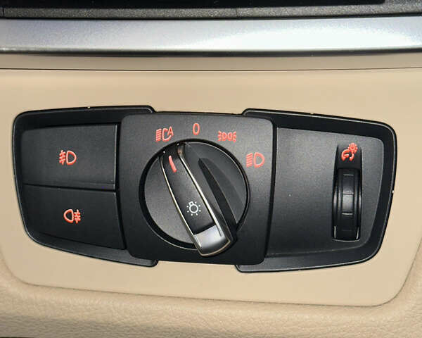 Синий БМВ 3 Серия, объемом двигателя 2 л и пробегом 122 тыс. км за 18900 $, фото 19 на Automoto.ua