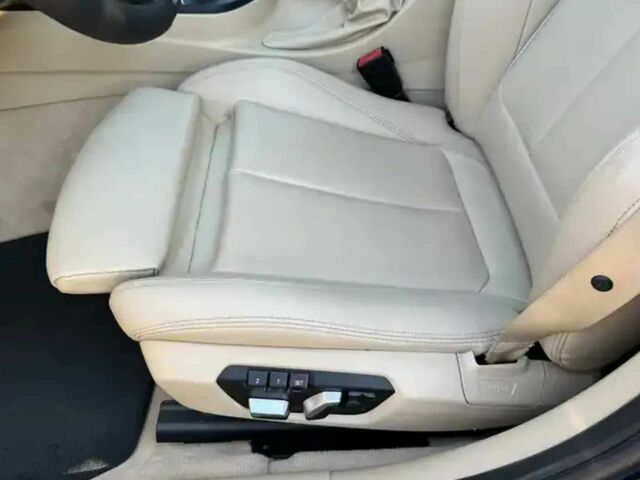 Синій БМВ 3 Серія, об'ємом двигуна 2 л та пробігом 102 тис. км за 12000 $, фото 20 на Automoto.ua