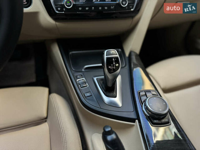 Синій БМВ 3 Серія, об'ємом двигуна 2 л та пробігом 152 тис. км за 15999 $, фото 13 на Automoto.ua