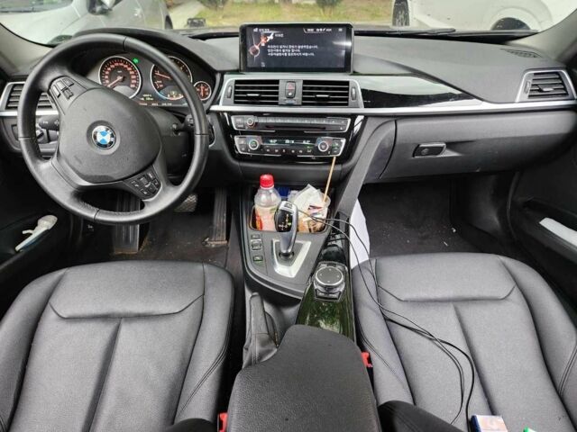 Синий БМВ 3 Серия, объемом двигателя 2 л и пробегом 122 тыс. км за 16000 $, фото 5 на Automoto.ua