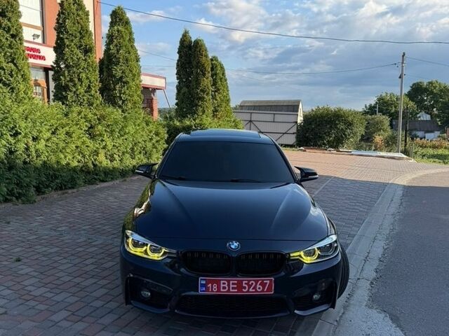 Синій БМВ 3 Серія, об'ємом двигуна 2 л та пробігом 234 тис. км за 12200 $, фото 10 на Automoto.ua