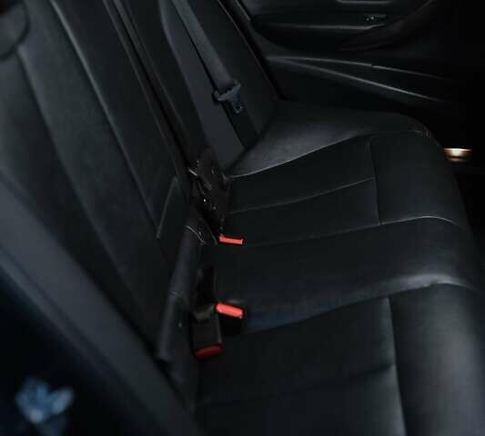 Синий БМВ 3 Серия, объемом двигателя 2 л и пробегом 163 тыс. км за 17200 $, фото 16 на Automoto.ua