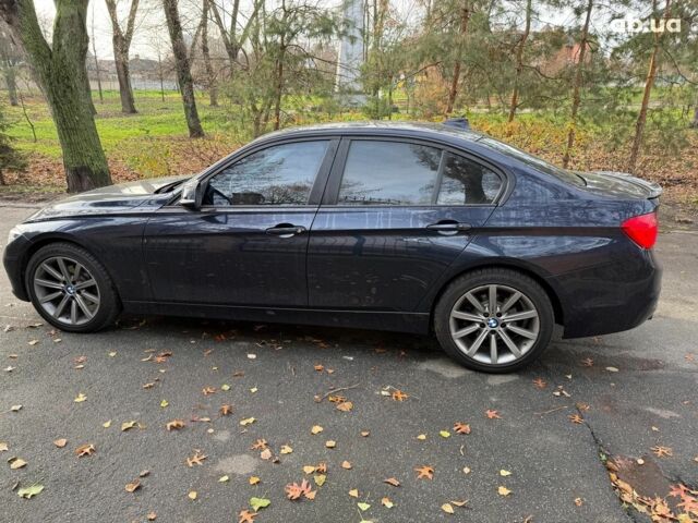 Синій БМВ 3 Серія, об'ємом двигуна 2 л та пробігом 105 тис. км за 15490 $, фото 7 на Automoto.ua