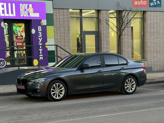 Синий БМВ 3 Серия, объемом двигателя 2 л и пробегом 148 тыс. км за 14000 $, фото 6 на Automoto.ua