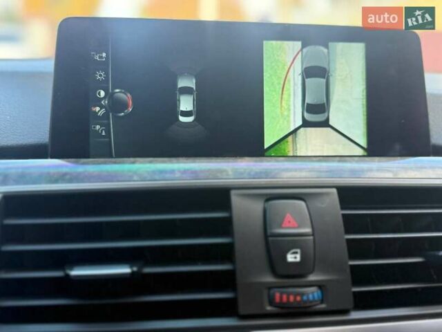 БМВ 3 Серия 2016 в Киеве на Automoto.ua Синий БМВ 3 Серия, объемом двигателя 2 л и пробегом 125 тыс. км за 16999 $, фото 14 на Automoto.ua