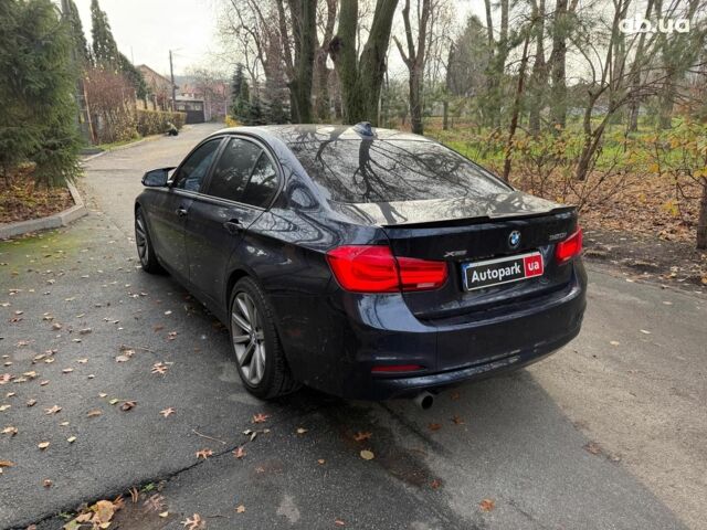 Синій БМВ 3 Серія, об'ємом двигуна 2 л та пробігом 105 тис. км за 15490 $, фото 6 на Automoto.ua