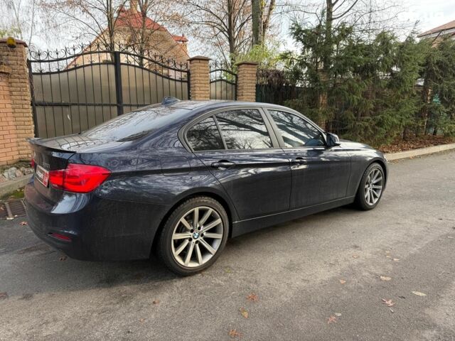 Синій БМВ 3 Серія, об'ємом двигуна 2 л та пробігом 105 тис. км за 15490 $, фото 3 на Automoto.ua