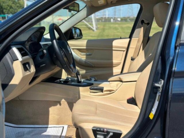 БМВ 3 Серія 2016 у Дніпро (Дніпропетровську) на Automoto.ua Синій БМВ 3 Серія, об'ємом двигуна 2 л та пробігом 79 тис. км за 3200 $, фото 9 на Automoto.ua