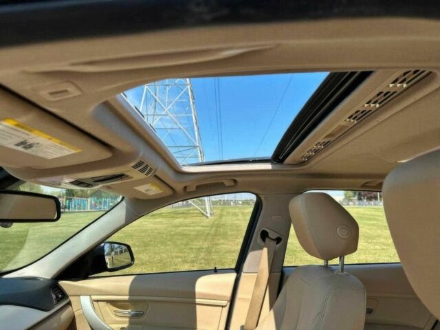 БМВ 3 Серія 2016 у Дніпро (Дніпропетровську) на Automoto.ua Синій БМВ 3 Серія, об'ємом двигуна 2 л та пробігом 79 тис. км за 3200 $, фото 8 на Automoto.ua