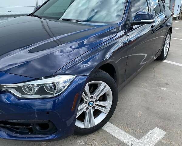 Синий БМВ 3 Серия, объемом двигателя 2 л и пробегом 131 тыс. км за 9800 $, фото 5 на Automoto.ua