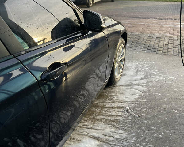 Синій БМВ 3 Серія, об'ємом двигуна 2 л та пробігом 244 тис. км за 12300 $, фото 8 на Automoto.ua