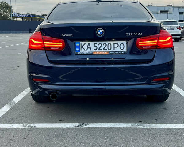 Синий БМВ 3 Серия, объемом двигателя 2 л и пробегом 130 тыс. км за 16500 $, фото 4 на Automoto.ua