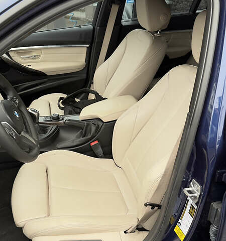 Синий БМВ 3 Серия, объемом двигателя 2 л и пробегом 120 тыс. км за 17400 $, фото 12 на Automoto.ua