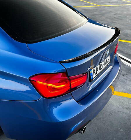 Синий БМВ 3 Серия, объемом двигателя 2.98 л и пробегом 110 тыс. км за 20500 $, фото 11 на Automoto.ua