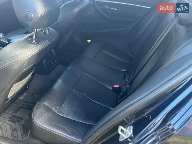 БМВ 3 Серия 2016 в Киеве на Automoto.ua Синий БМВ 3 Серия, объемом двигателя 2 л и пробегом 125 тыс. км за 16999 $, фото 10 на Automoto.ua