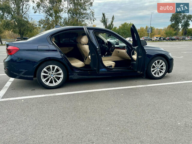 Синий БМВ 3 Серия, объемом двигателя 2 л и пробегом 130 тыс. км за 16500 $, фото 6 на Automoto.ua