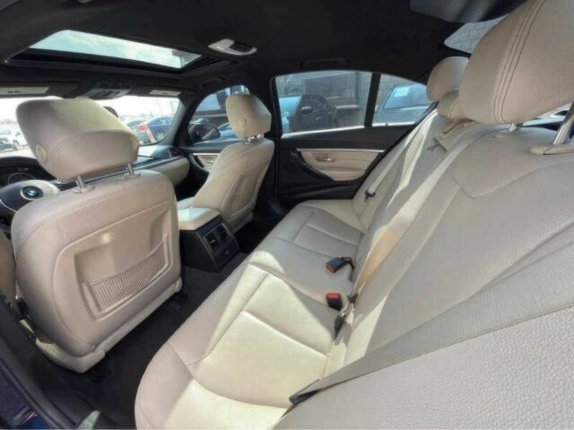 Синий БМВ 3 Серия, объемом двигателя 2 л и пробегом 63 тыс. км за 5700 $, фото 9 на Automoto.ua