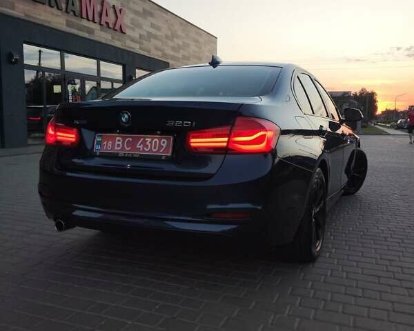 Синій БМВ 3 Серія, об'ємом двигуна 2 л та пробігом 122 тис. км за 16700 $, фото 2 на Automoto.ua
