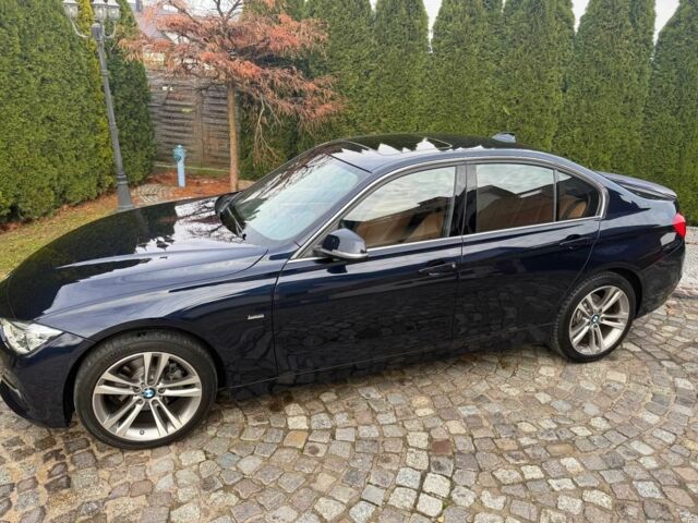 Синий БМВ 3 Серия, объемом двигателя 2 л и пробегом 49 тыс. км за 14000 $, фото 4 на Automoto.ua