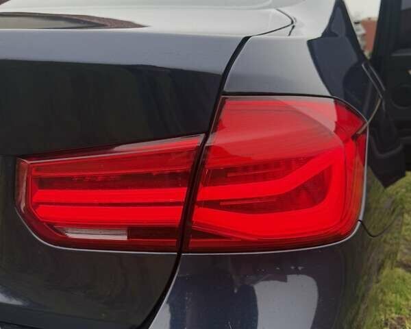 Синий БМВ 3 Серия, объемом двигателя 2 л и пробегом 164 тыс. км за 13999 $, фото 10 на Automoto.ua