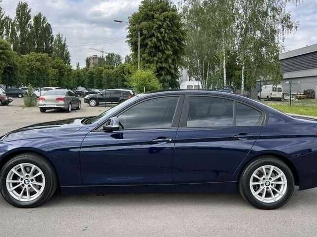 Синий БМВ 3 Серия, объемом двигателя 2 л и пробегом 52 тыс. км за 12500 $, фото 1 на Automoto.ua