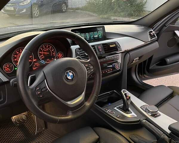 Синий БМВ 3 Серия, объемом двигателя 2 л и пробегом 101 тыс. км за 20300 $, фото 6 на Automoto.ua