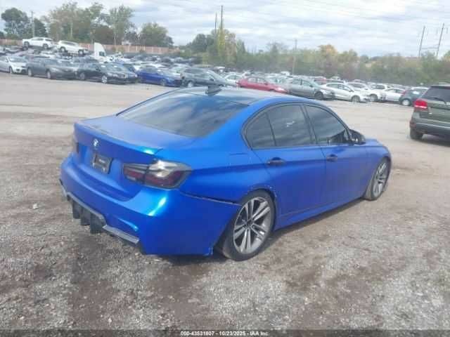 Синій БМВ 3 Серія, об'ємом двигуна 2 л та пробігом 61 тис. км за 3700 $, фото 3 на Automoto.ua