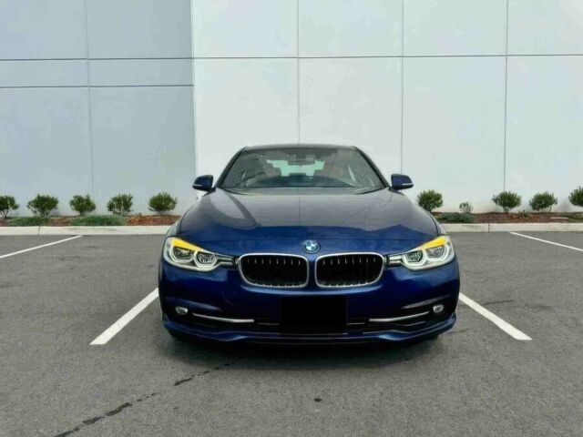 Синій БМВ 3 Серія, об'ємом двигуна 2 л та пробігом 49 тис. км за 12800 $, фото 1 на Automoto.ua