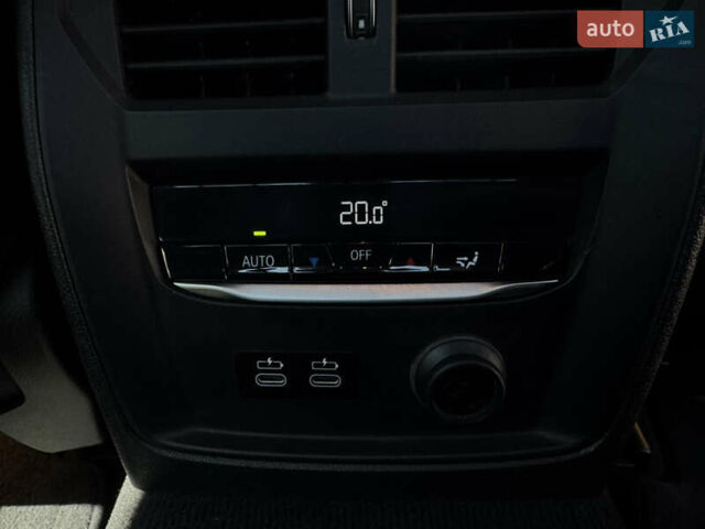 Синій БМВ 3 Серія, об'ємом двигуна 2 л та пробігом 83 тис. км за 28500 $, фото 12 на Automoto.ua