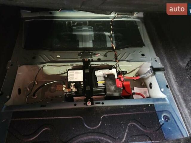 Синій БМВ 3 Серія, об'ємом двигуна 2 л та пробігом 69 тис. км за 25450 $, фото 7 на Automoto.ua