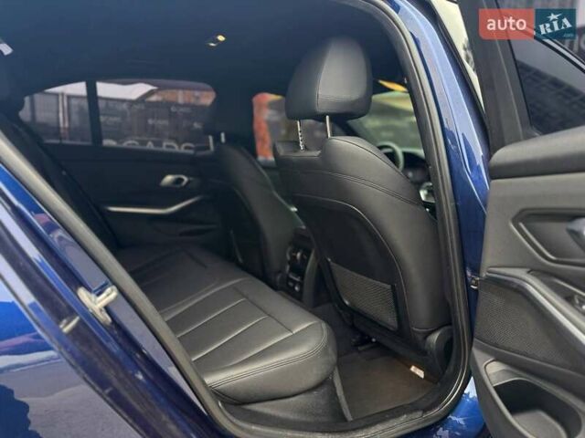 Синій БМВ 3 Серія, об'ємом двигуна 2 л та пробігом 91 тис. км за 26999 $, фото 34 на Automoto.ua