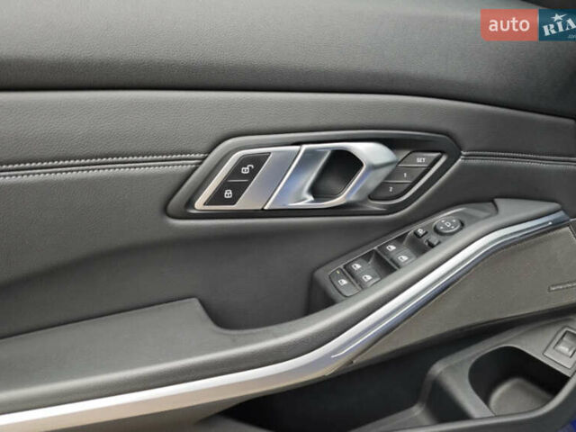 Синий БМВ 3 Серия, объемом двигателя 2 л и пробегом 76 тыс. км за 17300 $, фото 11 на Automoto.ua