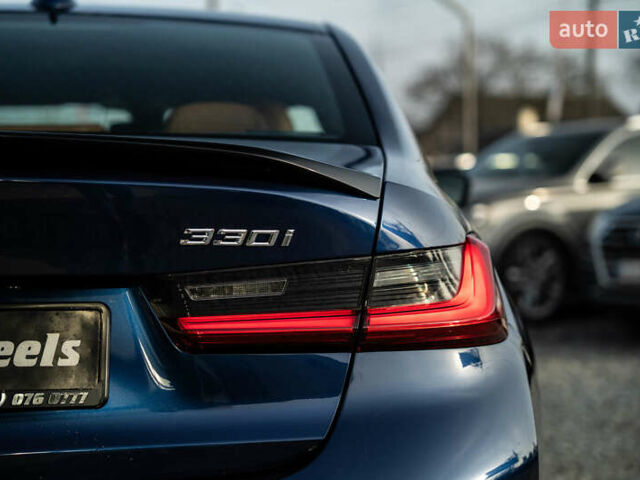 Синий БМВ 3 Серия, объемом двигателя 0 л и пробегом 105 тыс. км за 34500 $, фото 7 на Automoto.ua