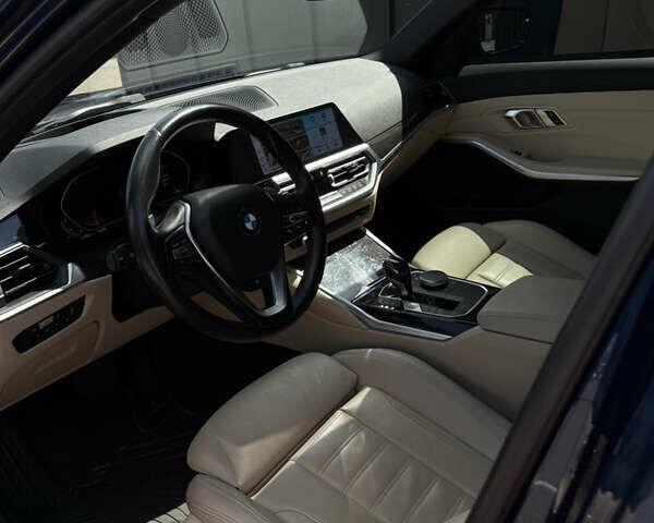 Синій БМВ 3 Серія, об'ємом двигуна 2 л та пробігом 70 тис. км за 39800 $, фото 8 на Automoto.ua