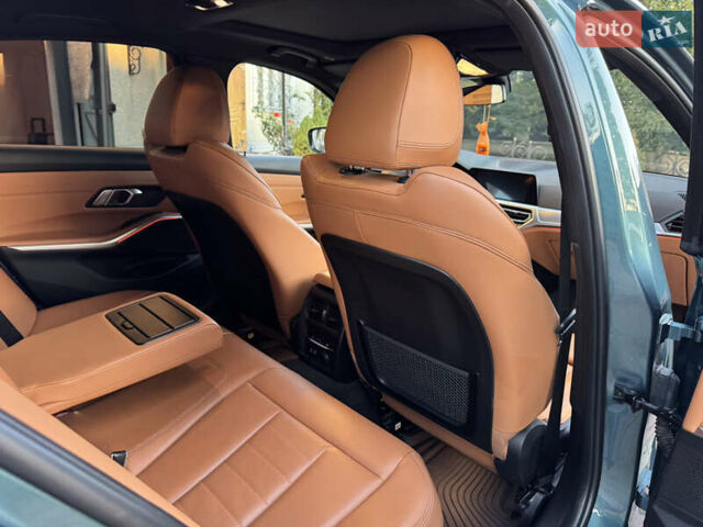 Синий БМВ 3 Серия, объемом двигателя 2 л и пробегом 260 тыс. км за 25000 $, фото 20 на Automoto.ua