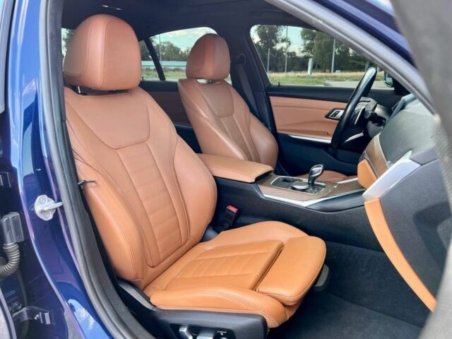 Синій БМВ 3 Серія, об'ємом двигуна 2 л та пробігом 96 тис. км за 25950 $, фото 23 на Automoto.ua