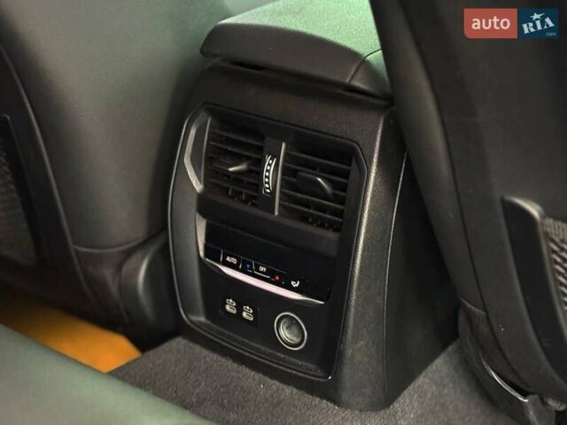 Синій БМВ 3 Серія, об'ємом двигуна 2 л та пробігом 91 тис. км за 26999 $, фото 36 на Automoto.ua