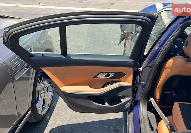 Синій БМВ 3 Серія, об'ємом двигуна 2 л та пробігом 26 тис. км за 25500 $, фото 10 на Automoto.ua