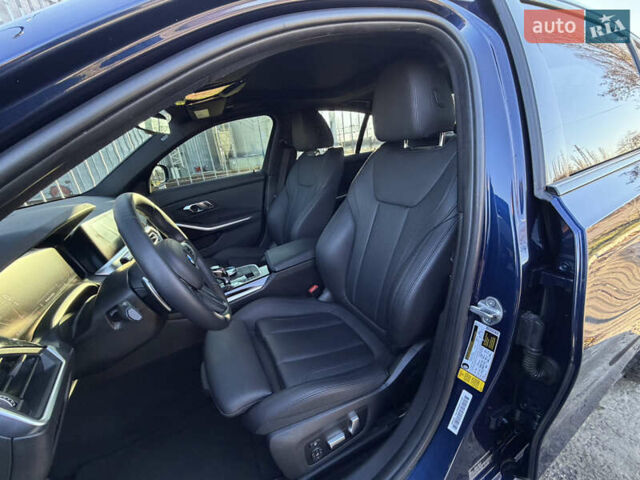 Синий БМВ 3 Серия, объемом двигателя 2 л и пробегом 83 тыс. км за 28500 $, фото 9 на Automoto.ua