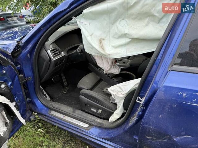 Синий БМВ 3 Серия, объемом двигателя 0 л и пробегом 15 тыс. км за 15700 $, фото 3 на Automoto.ua