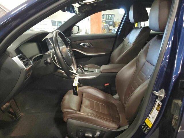 Синий БМВ 3 Серия, объемом двигателя 2 л и пробегом 33 тыс. км за 8500 $, фото 6 на Automoto.ua