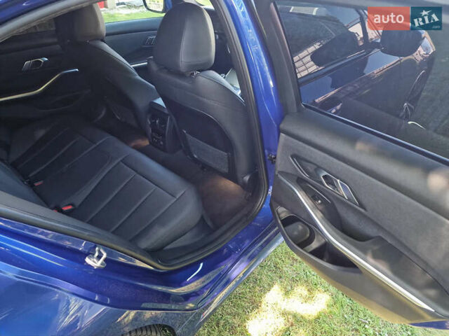 Синий БМВ 3 Серия, объемом двигателя 2 л и пробегом 100 тыс. км за 28000 $, фото 11 на Automoto.ua