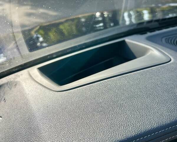 Синій БМВ 3 Серія, об'ємом двигуна 3 л та пробігом 61 тис. км за 48500 $, фото 9 на Automoto.ua